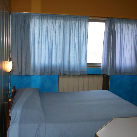 Hotel Maria Luisago Bagian luar foto