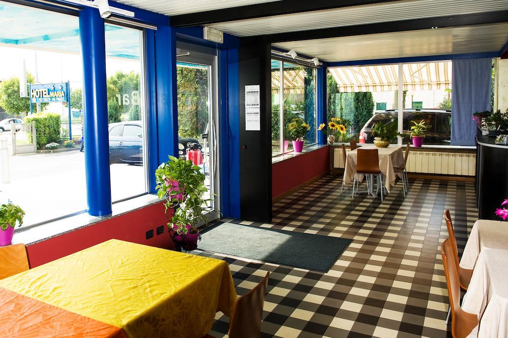 Hotel Maria Luisago Bagian luar foto
